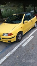Usato 1999 Fiat Punto Cabriolet 1.2 Benzin 60 CV (2.000 €)
