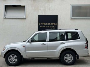 Usato 2002 Mitsubishi Pajero 3.2 Diesel 160 CV (9.999 €)