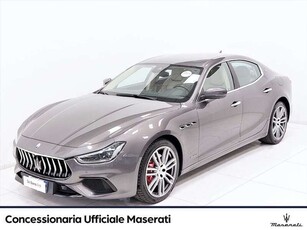 Usato 2018 Maserati Ghibli 3.0 Diesel 250 CV (39.890 €)