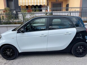 Usato 2018 Smart ForFour Benzin 122 CV (13.500 €)