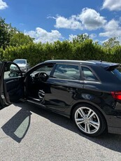 Usato 2019 Audi S3 Sportback 2.0 Benzin 300 CV (38.000 €)