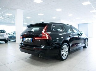 Usato 2020 Volvo V60 2.0 Diesel 150 CV (22.900 €)