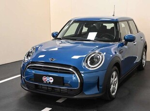 Usato 2022 Mini Cooper 1.5 Benzin 136 CV (24.500 €)