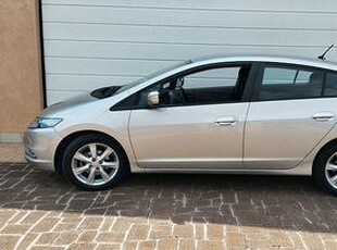 HONDA Insight Hybrid - 2011 (+ Retrocamera)