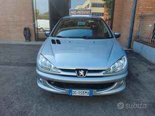 Peugeot 206 1.4 5p. Enfant Terrible