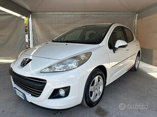 Peugeot 207 1.4 8V 75CV 5p. X Line