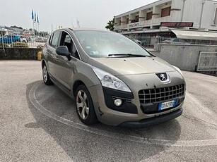 Peugeot 3008 1.6 HDi 110CV Outdoor