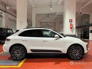 PORSCHE Macan 2.0 T