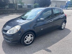 Renault clio 1200 benzina neopatentati