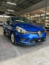 Renault Clio 75 CV 5 porte Moschino - 2019