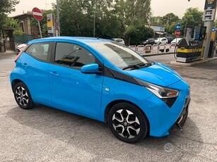 Toyota Aygo 1.0 VVT-i 72 CV 5 porte x-fun