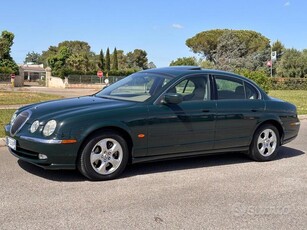 Usato 1999 Jaguar S-Type 4.0 Benzin 276 CV (5.900 €)