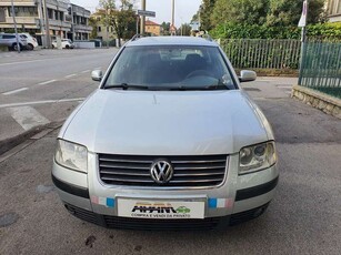 Usato 2003 VW Passat 1.9 Diesel 101 CV (1.800 €)