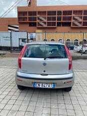 Usato 2004 Fiat Punto 1.2 Benzin 80 CV (1.500 €)