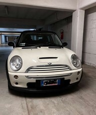 Usato 2004 Mini Cooper S 1.6 Benzin 200 CV (3.900 €)