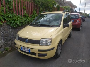 Usato 2006 Fiat Panda 1.1 Benzin 54 CV (3.300 €)