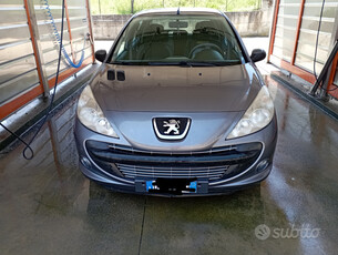 Usato 2009 Peugeot 206 1.4 Diesel 68 CV (2.500 €)