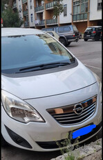 Usato 2010 Opel Meriva 1.2 Diesel 95 CV (6.500 €)