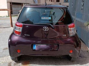 Usato 2011 Toyota iQ 1.0 Benzin 68 CV (5.900 €)