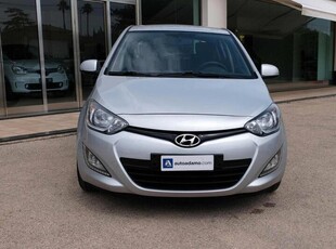 Usato 2012 Hyundai i20 1.2 Benzin 85 CV (6.900 €)