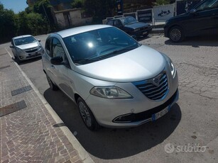 Usato 2012 Lancia Ypsilon 1.2 Diesel 95 CV (5.300 €)