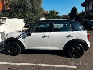 Usato 2014 Mini Countryman 2.0 Diesel 111 CV (10.990 €)