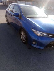 Usato 2014 Toyota Auris 1.4 Diesel 90 CV (7.550 €)