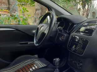 Usato 2015 Fiat Grande Punto 1.4 CNG_Hybrid 77 CV (7.000 €)