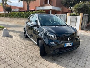 Usato 2015 Smart ForFour 1.0 Benzin 71 CV (9.600 €)