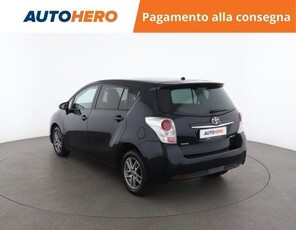 Usato 2015 Toyota Verso 1.6 Benzin 132 CV (11.499 €)