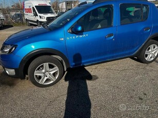 Usato 2016 Dacia Sandero 0.9 Benzin 90 CV (8.300 €)