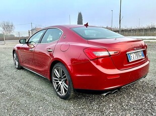 Usato 2017 Maserati Ghibli 3.0 Diesel 250 CV (22.000 €)