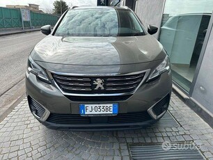 Usato 2017 Peugeot 5008 1.6 Diesel 120 CV (16.000 €)