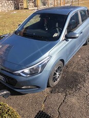 Usato 2018 Hyundai i20 1.2 Benzin 77 CV (10.000 €)