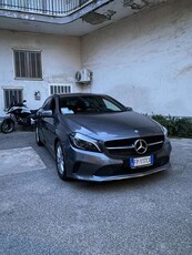 Usato 2018 Mercedes A180 1.5 Diesel 109 CV (17.000 €)