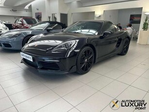 Usato 2018 Porsche 718 Cayman 2.0 Benzin 300 CV (66.000 €)