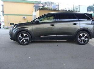 Usato 2019 Peugeot 5008 1.5 Diesel 131 CV (19.500 €)