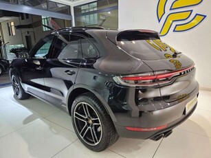 Usato 2020 Porsche Macan 2.0 Benzin 245 CV (63.900 €)