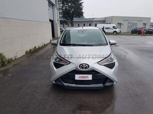 Usato 2021 Toyota Aygo 1.0 Benzin 72 CV (10.800 €)