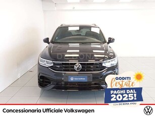 Usato 2022 VW Tiguan 2.0 Benzin 320 CV (54.600 €)