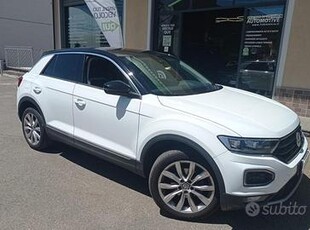 VOLKSWAGEN T-Roc 1.6 TDI SCR Advanced BlueMotion