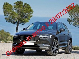 VOLVO XC60 B4 (d) AWD automatico Ultimate Dark Elettrica/Diesel