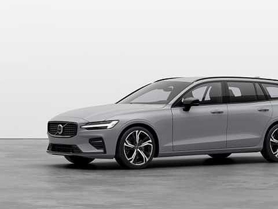 Volvo V60 Mild Hybrid B4 Automatico Plus Dark da Test Grifo Caravan