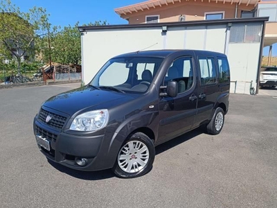 Usato 2009 Fiat Doblò 1.9 Diesel 120 CV (7.500 €)