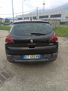 Usato 2014 Peugeot 3008 1.6 Diesel 115 CV (8.800 €)
