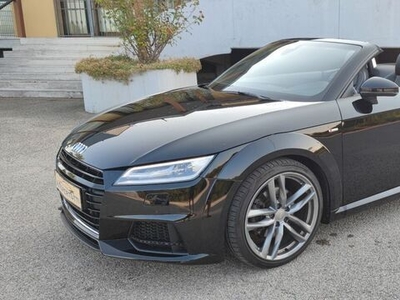 Usato 2018 Audi TT Roadster 1.8 Benzin 180 CV (29.500 €)