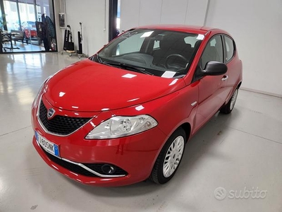 Lancia Ypsilon 1.2 69 CV 5 porte GPL Ecochic Silve