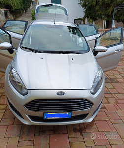 Vendo Ford Fiesta 1.5 Tdci