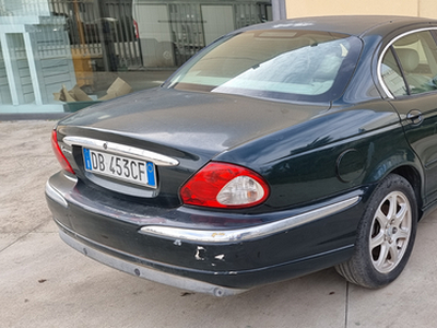 Vendo jaguar x type