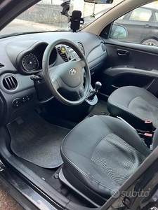 Hyundai i10 2012